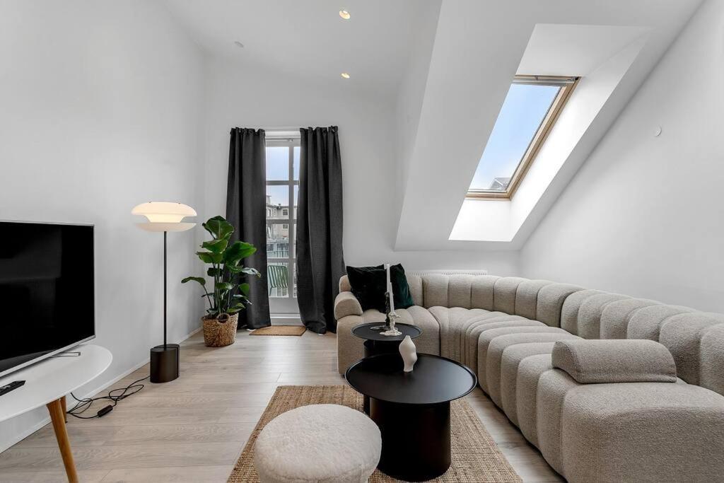 Luxury Penthous - 3 Bedroom - 2 Bath - Freeparking - Downtown Reykjavik Ngoại thất bức ảnh