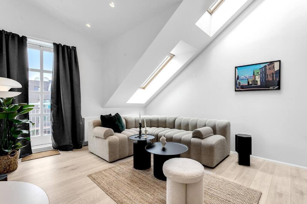 Luxury Penthous - 3 Bedroom - 2 Bath - Freeparking - Downtown Reykjavik Ngoại thất bức ảnh